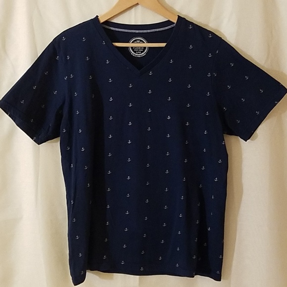Denim & Flower Anchor Pattern Navy Blue V-Neck - Picture 2 of 6
